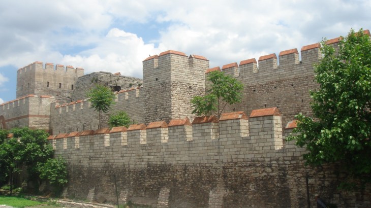 walls of constantinople restored